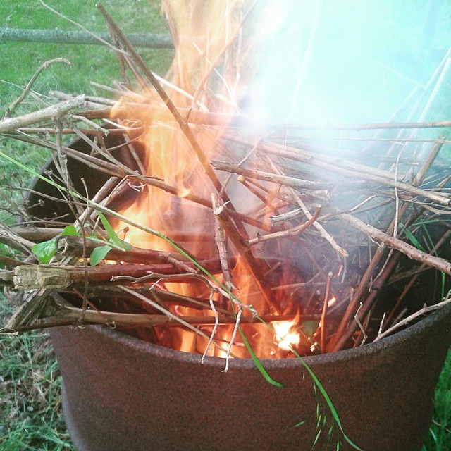 First fire in our garden. Lovely night!
#fire #garten #garden #liveauthentic #livefolk #gardening